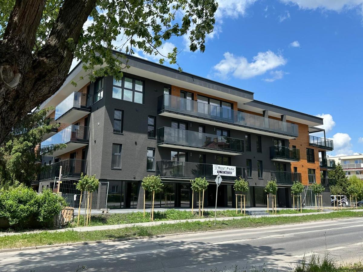 Restpark Leilighet Kielce Eksteriør bilde